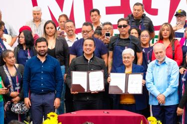 El alcalde Janecarlo Lozano destacó que los mercados no solo son motores de la economía local, sino también pilares de la vida comunitaria.