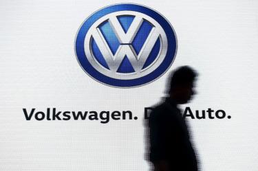 Volkswagen acuerda el recorte de 100 mil empleos antes de 2030; inicia reestructura histórica