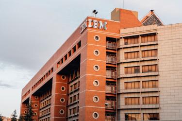 Empresas en América Latina aumentarán inversión en IA para ser más competitivos