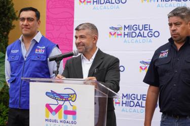 “Queremos que nuestros vecinos disfruten y celebren, pero siempre poniendo por delante la seguridad y el orden”, advirtió Mauricio Tabe.