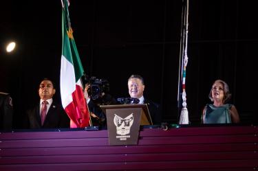 Fervor patrio en Hidalgo: Julio Menchaca lidera festejos de la soberanía nacional en la capital
