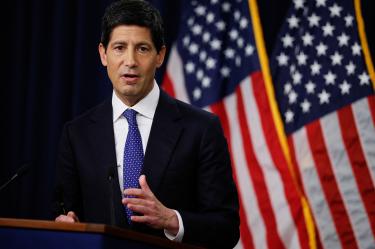¿Por qué la Fed subió las tasas de interés? Esto dijo Kevin Warsh