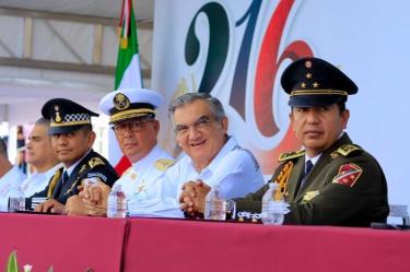 Más de 3 mil elementos de las Fuerzas Armadas, corporaciones de seguridad y planteles educativos participaron en la conmemoración del inicio de la Independencia de México en Ciudad Victoria.