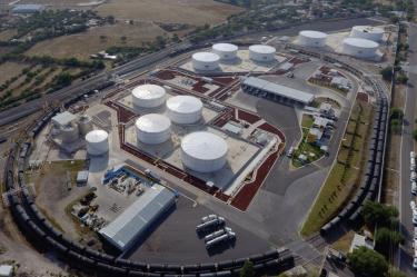 El aseguramiento de 59 millones de litros de hidrocarburo en San José Iturbide, Guanajuato, ha desatado un choque de versiones.