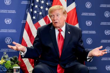 Trump dice que no quiere una regulación internacional de la IA, ¿por qué?