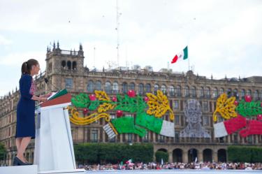 Claudia Sheinbaum Pardo, Presidenta de México, encabezó el cierre de su gira nacional de rendición de cuentas, con motivo de su Segundo Informe de Gobierno, ante miles de seguidores en el Zócalo.