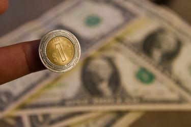 Se acabó la fiesta para el superpeso: ¿Qué pasó con el tipo de cambio?