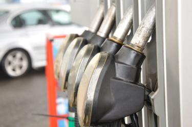 Precio del diésel en EU toca récord y sube 73.5%: ¿qué implicaciones tendrá en México?