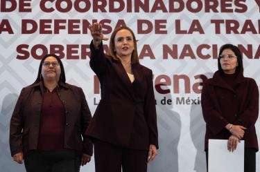 Clara Luz Flores Carrales rindió protesta como coordinadora estatal para la Defensa de la Transformación y la Soberanía Nacional de Nuevo León.