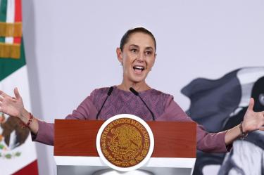 Balance económico de Sheinbaum: salarios al alza, PIB frenado y deuda elevada.