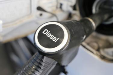 Cerrar las exportaciones de diésel será “peligroso”, alerta S&P a EU