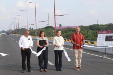 La Jefa del Ejecutivo informó que el Puente Acceso al Puerto de Veracruz tiene una longitud de dos kilómetros