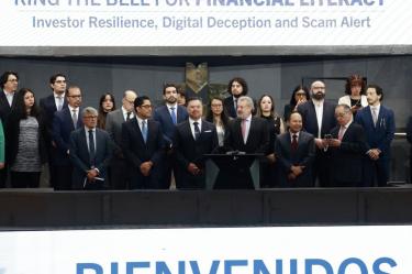 BMV: la tecnología cambia la forma de ahorrar, invertir y tomar decisiones financieras.