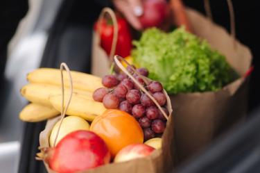 FMI advierte que alza de precios en productos básicos es más persistente de lo previsto