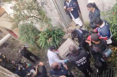 Rescatan a perros y gatos en vivienda de San Andrés Totoltepec