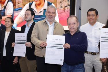 El mandatario estatal subrayó que el fruto michoacano y mexicano se consolida como líder no solo en calidad y sanidad, sino en sustentabilidad forestal y respeto al trabajo digno.