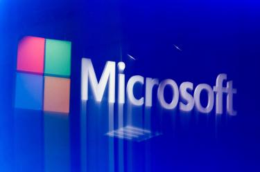 Microsoft urge a reevaluar la seguridad y gobernanza de la IA para evitar riesgos futuros