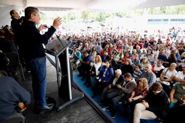 La alcaldía llevó la orquesta de la demarcación fuera de foros y auditorios