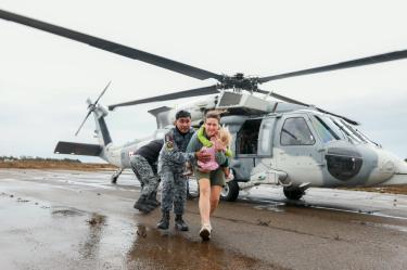 Operativo del Ejército para rescatar personas incomunicadas en Baja California