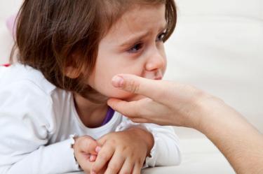 Los terrores nocturnos son relativamente frecuentes durante la infancia y, en la mayoría de los casos, desaparecen con el crecimiento.