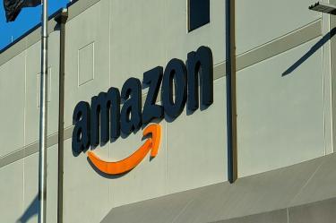 Amazon aumenta su contratación navideña: ofrecerá más de 300 mil empleos.