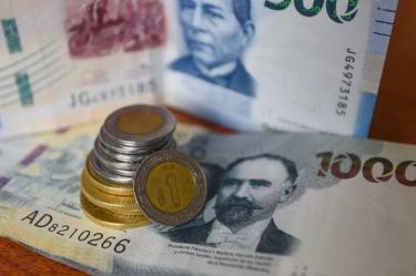 Alza en tasas de EEUU frena plusvalías de Afores en septiembre: Amafore