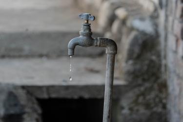 La ciudad de Guadalajara enfrenta una crisis de agua debido a la falta de coordinación entre administraciones para hacer frente al aumento de la población.