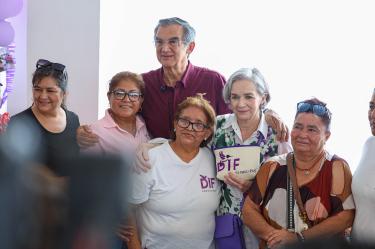 Américo Villarreal destacó la participación comunitaria como motor de la transformación social, mientras que María de Villarreal anunció un encuentro de los 12 polígonos de Lazos del Bienestar para fortalecer las redes de colaboración