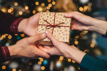 Mexicanos hacen compras navideñas muy diferente a otros países; esto encontró Meta