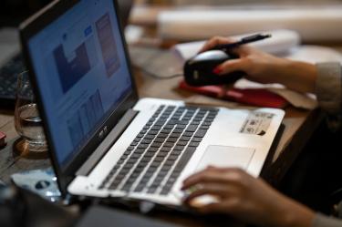 Envíos de computadoras cae un 21% en todo el mundo, ¿por qué?