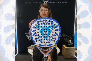 Marion Renner protagonizó 2 de las 9 obras en 'The Origins Canvas' durante el CUPRA PÁDEL TOUR IMAGEN 2026 presentado por Banco Multiva.