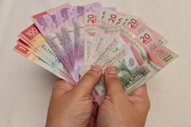 Aguinaldo 2026: La fórmula de la Condusef para hacer rendir este dinero