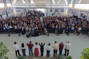 La Universidad Nacional Rosario Castellanos (UNRC) ofrece una opción de educación superior pública y gratuita.