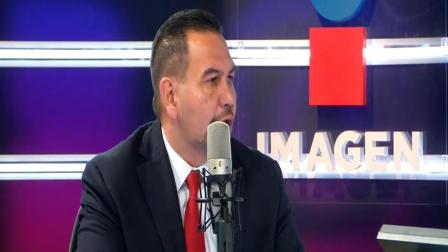 En entrevista, Cruz Pérez Cuéllar alcalde con licencia de Ciudad Juárez, habla sobre sus aspiraciones para la coordinación estatal de Morena en Chihuahua. Destaca su gestión en seguridad en Ciudad Juárez, su crítica al modelo de gobierno estatal actual y su análisis sobre la fuerza del voto independiente en el estado rumbo a las elecciones de 2027.




COMENTA ESTE VIDEO Y COMPARTELO CON TUS AMIGOS

Para más información entra: https://www.youtube.com/watch?v=6pLXCoJQvPE


No olvides dejarnos tus comentarios y visitarnos en 

Sitio: http://www.imagenradio.com.mx 
Facebook: https://www.facebook.com/ImagenRadio/?locale=es_LA
Twitter: https://x.com/Imagen_Mx
¡Dale like y suscríbete al canal!:  https://www.youtube.com/channel/UCB0BUmdBOrH9mYU2ebs1eWA


#imagenradio #noticiasenvivo