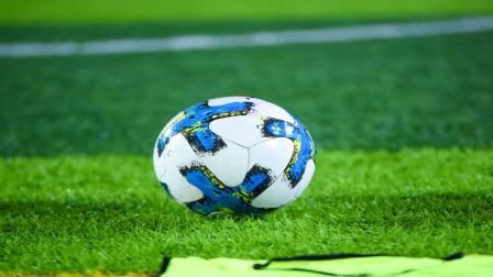 "A Lot of Balls": El arte mexicano interviene balones para transformar realidades sociales