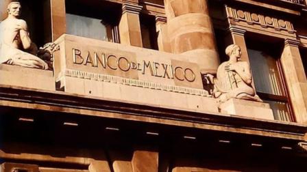 Banxico prevé convergencia de la inflación al 3% hasta el segundo trimestre de 2027