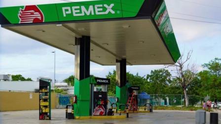 "Rezago de 15,500 mdd en pagos de Pemex frena operatividad"