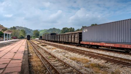 Ferrocarril surge como alternativa para exportaciones a EU; reduce a cuatro días envíos