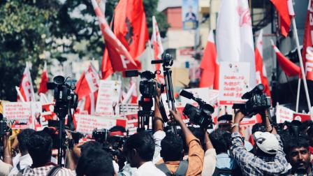Artículo 19 advierte violencia estructural contra la prensa en cuatro administraciones federales
