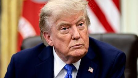 Surgimiento de extrema izquierda en Partido Demócrata favorece a Trump: Andrés Oppenheimer