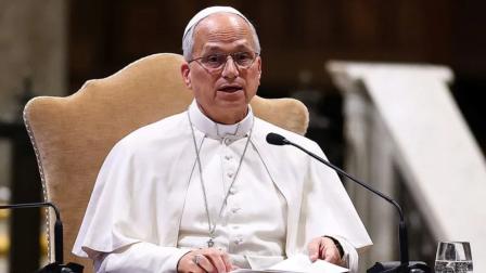Papa León XIV confirma cirugía para extirpar nódulo en pulmón