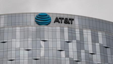 Televisa adquiere AT&T México y aerolíneas buscan alianza