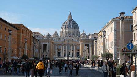 Gobernanza vaticana se mantiene tras cirugía papal: Roberto Blancarte