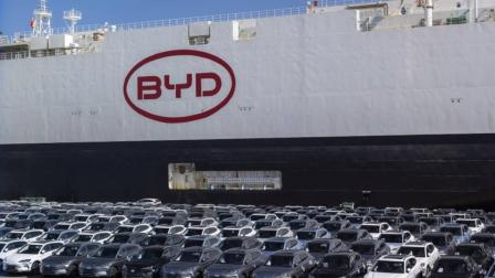 Europa llega a un acuerdo con China para frenar sus coches híbridos