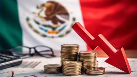 HR Ratings rebaja calificación crediticia de México