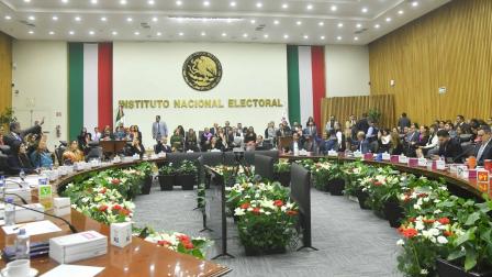 "El árbitro no puede tener dueño": PAN pide un proceso limpio para la vacante en el INE