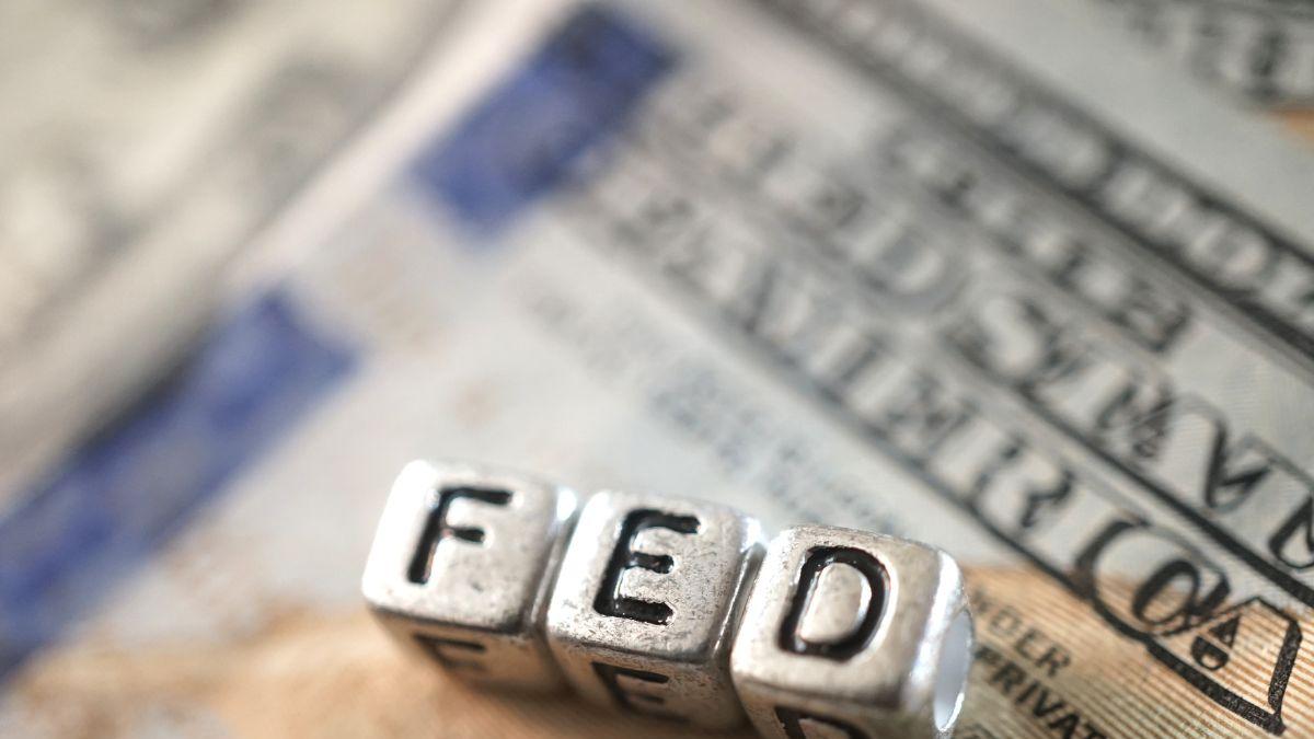 ¿Qué es la Fed y por qué sus decisiones afectan al dólar, las tasas y ...